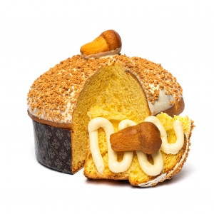 Melliot panettone covered with white chocolate cream and baba 'grains with sac a poche of baba' cream 1 kg .